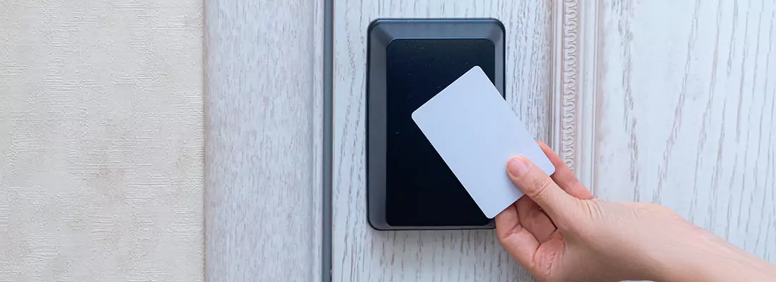 Custom Keycard Access System Configuration for Businesses in Florida Ridge, FL